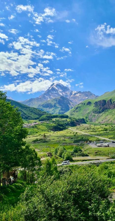 Kazbegi Inn Exteriör bild
